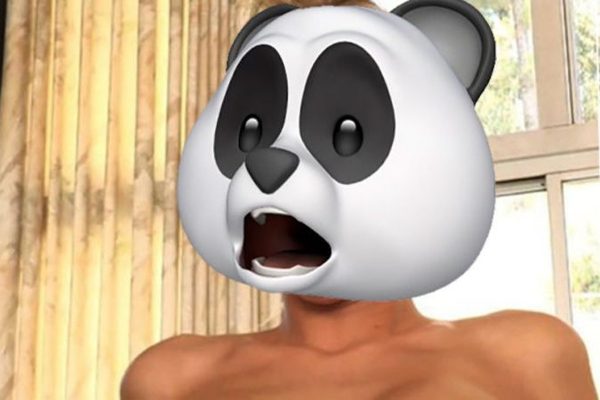 The iPhone X’s ‘Animoji’ feature has created an excellent new meme