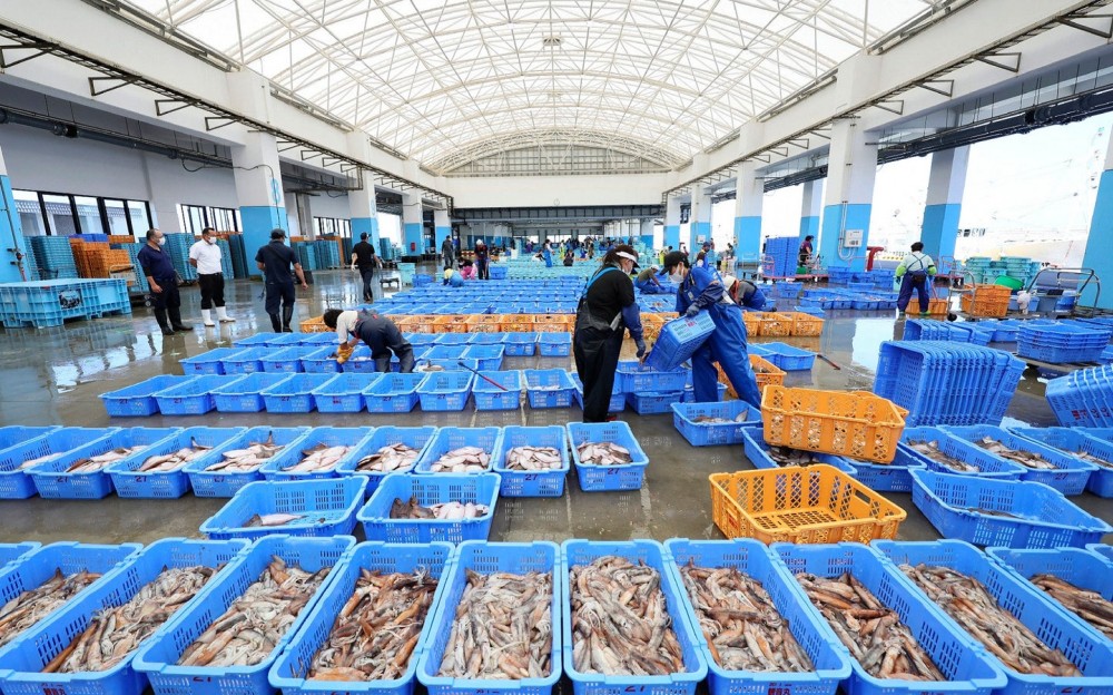 This nuclear byproduct is fueling debate over Fukushima’s seafood